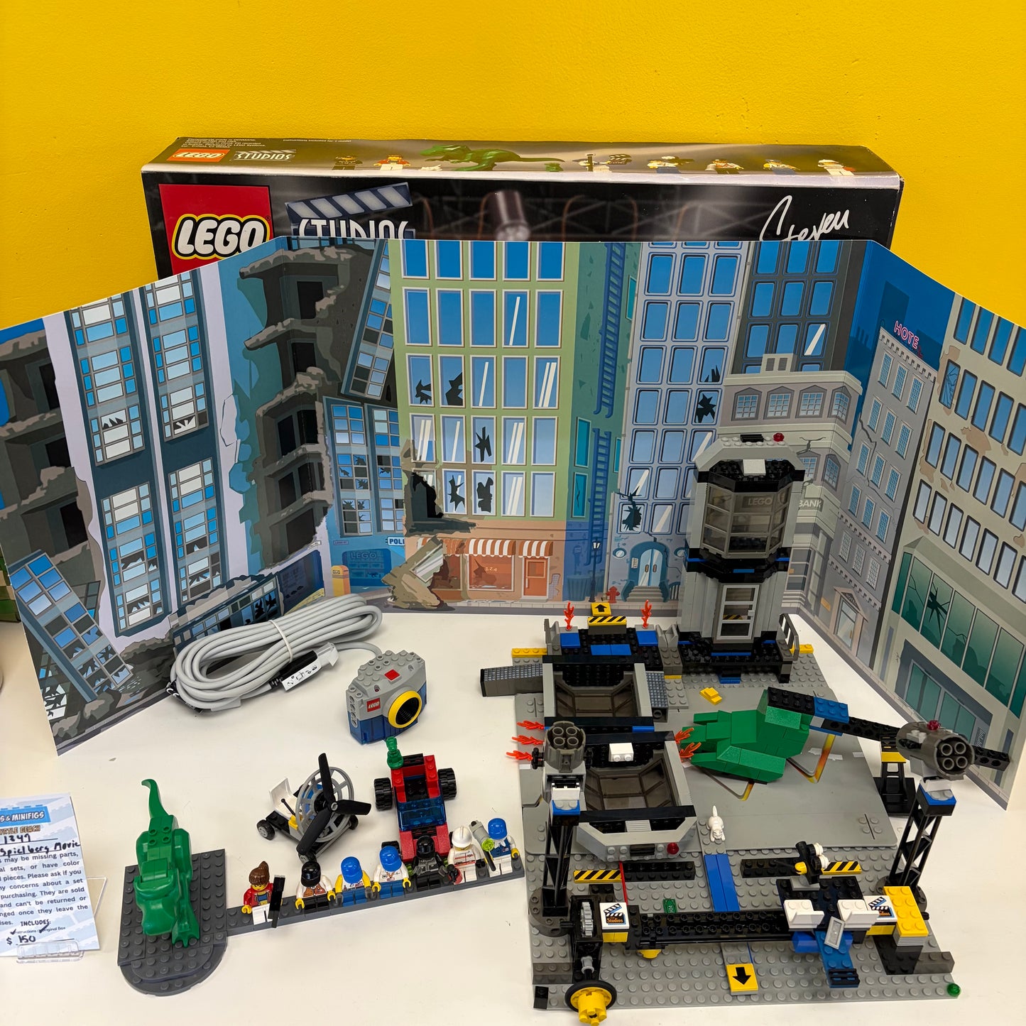 1349 Steven Spielberg Moviemaker Set *Prebuilt Set*