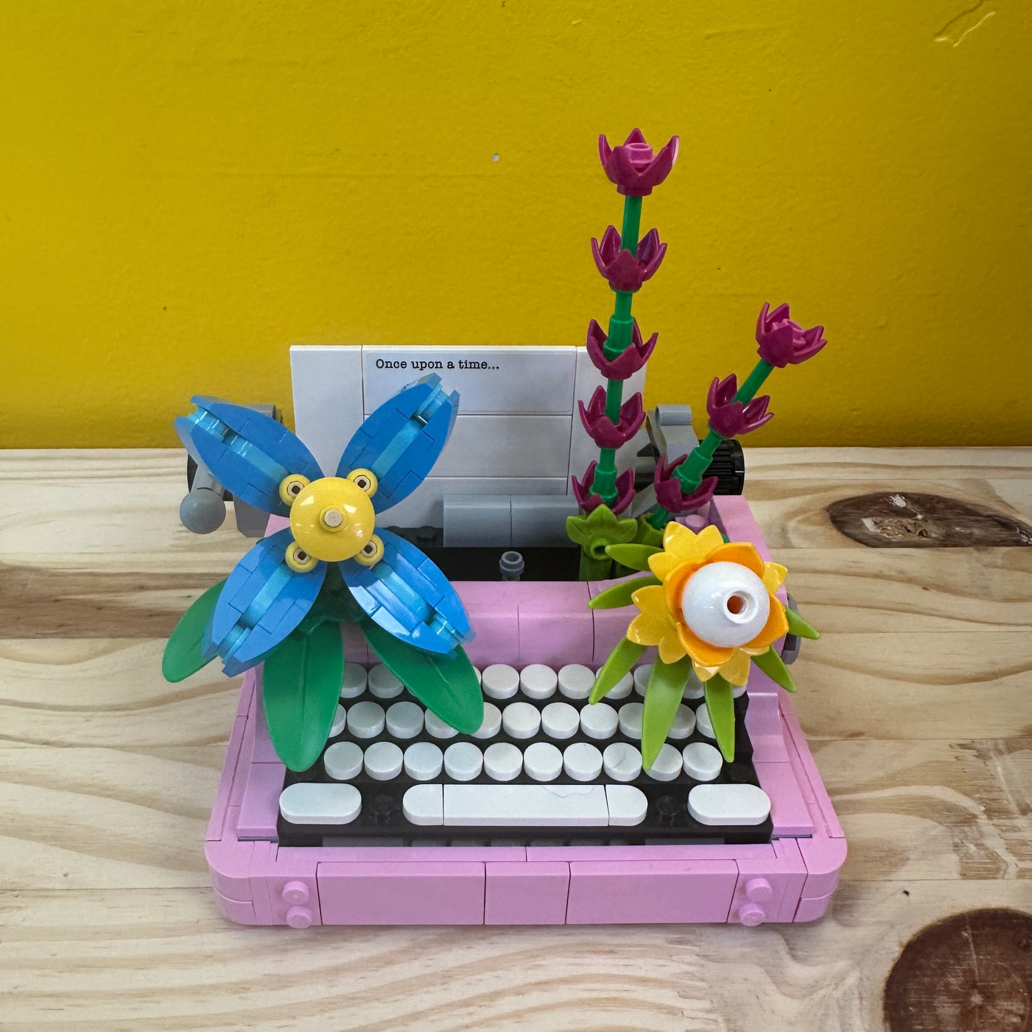 31169 Typewriter *Prebuilt Set*