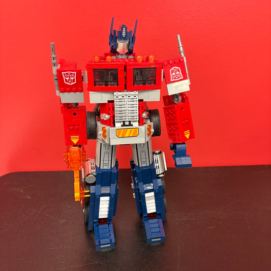 Optiumus Prime *Prebuilt Set*