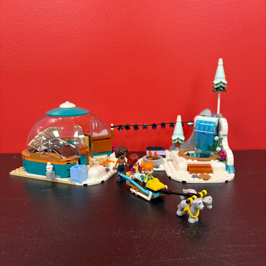 41760 Igloo Holiday Adventure