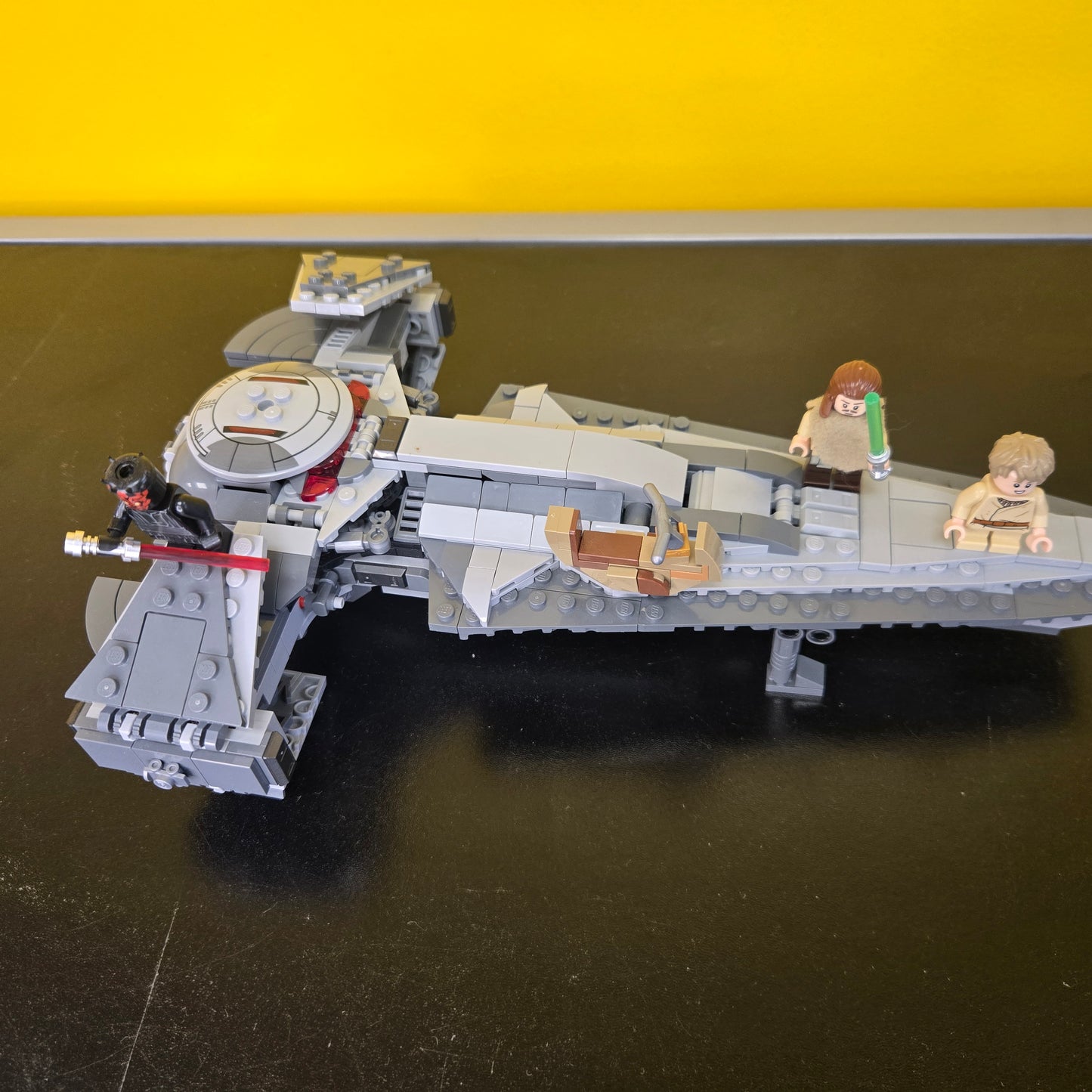 LEGO Star Wars 75383 Darth Maul's Sith Infiltrator *Pre-Built* (As is)