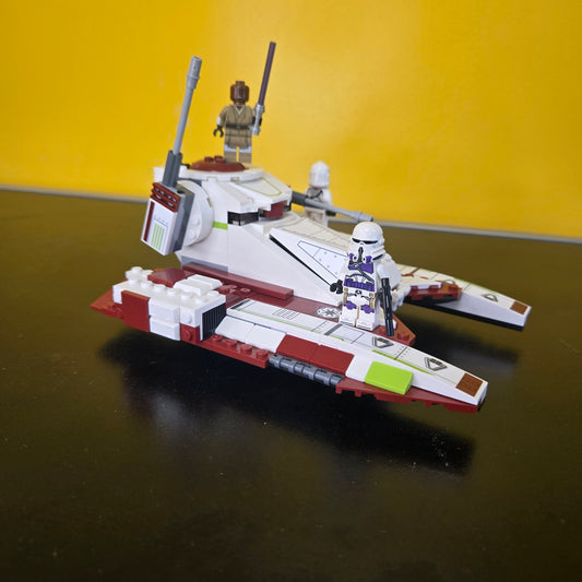 75342 Republic Fighter Tank *Prebuilt*